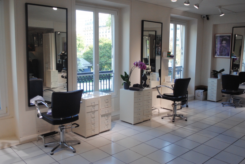 salon-coiffure-ST PAUL DE VENCE-min_floor-home-office-property-living-room-room-781228-pxhere.com